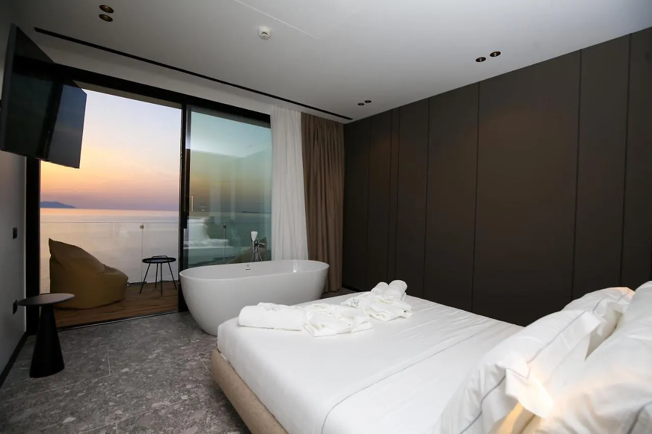 Nobus Hotel & Spa Vlore