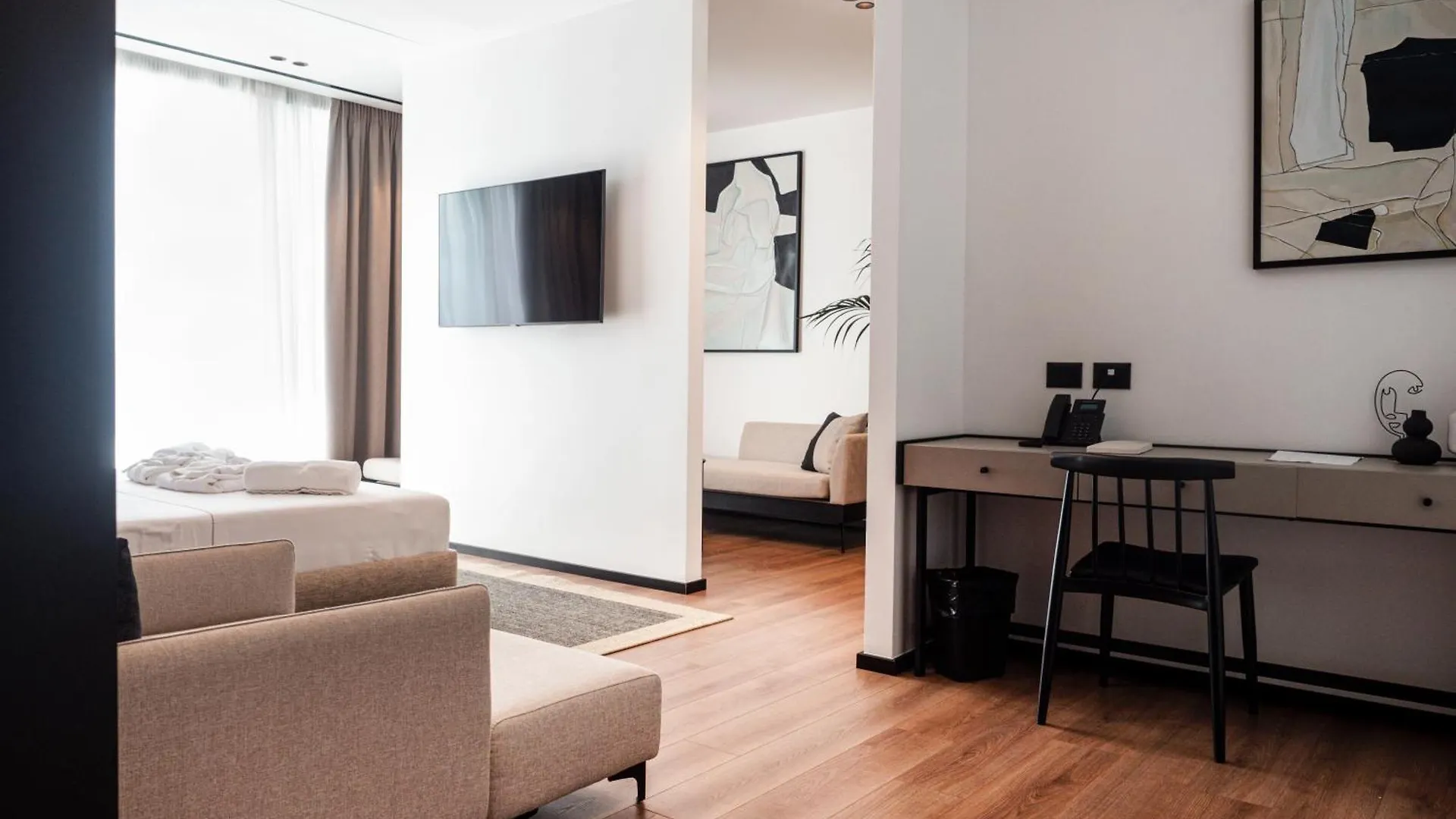 Nobus Hotel & Spa Radhimë