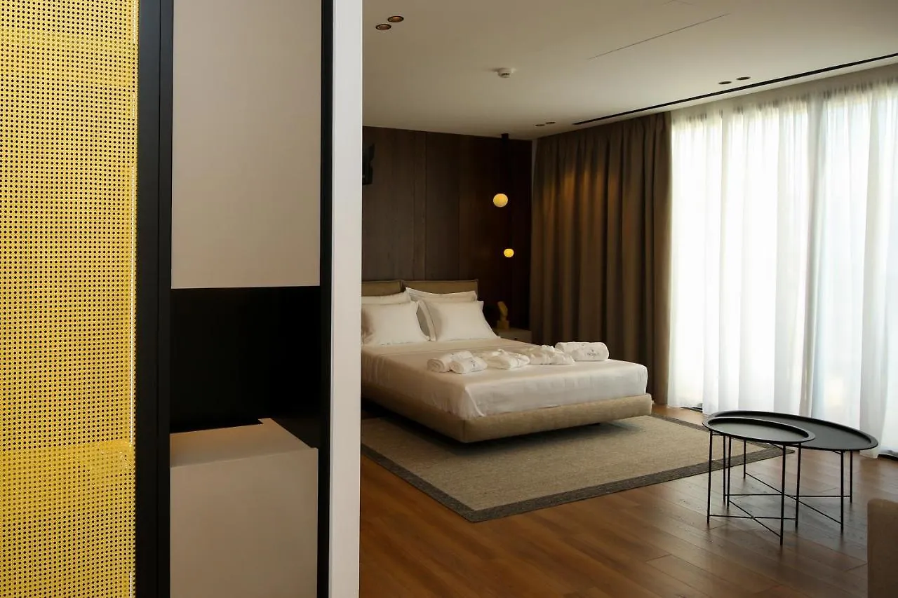 Nobus Hotel Vlorë